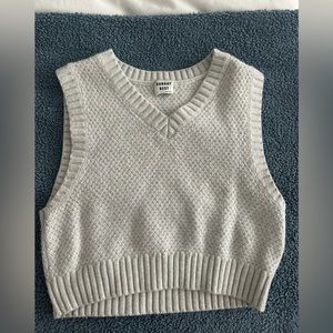Aritzia Cropped Sweater Vest